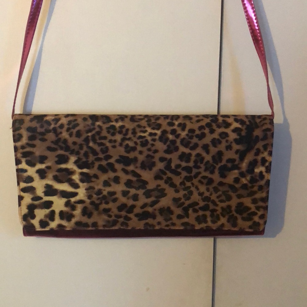 Leopard print Nicki Minaj clutch great condition! - Picture 2 of 4